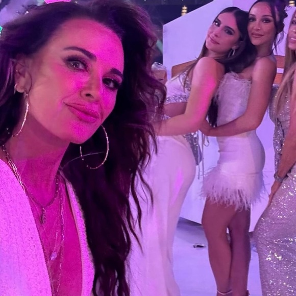 Melinda Maria Big Hoops 3 inch - Picture 3 of 3